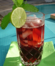 Agua de flor de Jamaica