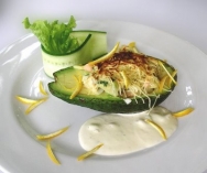 Aguacate con salsa de berros