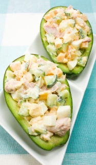 Aguacates con ensaladilla