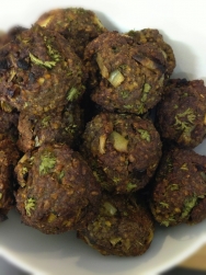 Albóndigas al aroma de hierbas