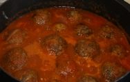Albóndigas con salsa de tomate