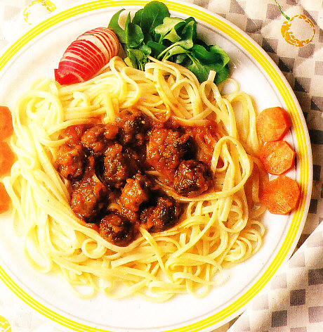 Albóndigas con tallarines