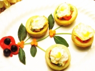 Alcachofas con huevos de codorniz
