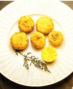 Alcachofas rellenas de bechamel al cava