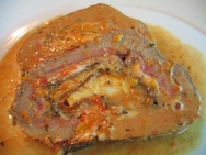 Aleta de ternera rellena de hortalizas