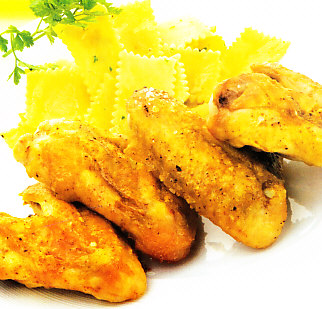 Alitas de pollo al curry con pasta