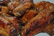 Alitas de pollo con piña