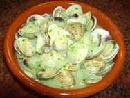 Almejas al vino blanco