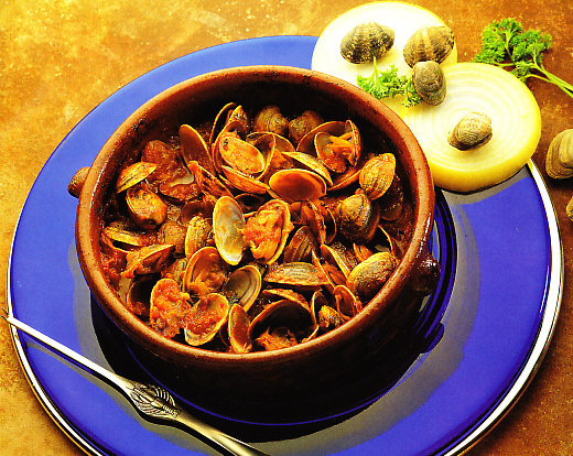 Almejas con tomate