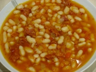 Alubias blancas con chorizo