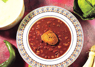 Alubias rojas con puré de col