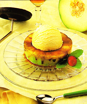 Aros de melón con helado de vainilla