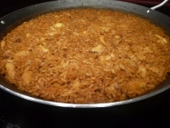 Arroz a banda con tropezones y cabracho