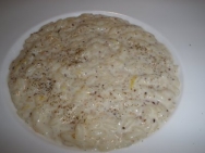 Arroz a los tres aromas con almendras