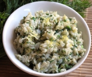 Arroz blanco con ajo y perejil