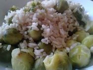 Arroz con coles de Bruselas