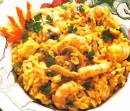 Arroz con gambas y pulpa de cangrejo
