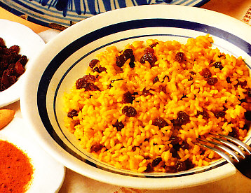 Arroz con pasas al curry