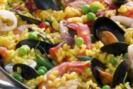 Arroz con pollo y marisco