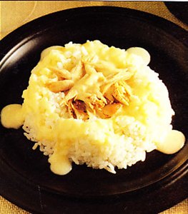 Arroz con salsa suprema