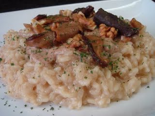 Arroz cremoso con crestas de gallo y moixarnos