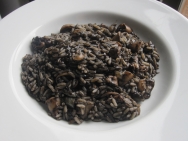 Arroz negro con calamar