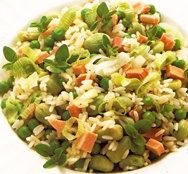 Arroz pilaf con habas y guisantes