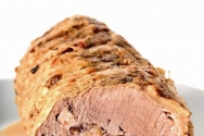 Asado de ternera relleno de arándanos