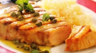 Atún con alcaparras