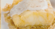Bacalao a la miel con cebolla confitada
