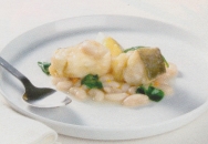 Bacalao con judías del gantxet, espinacas y huevo duro