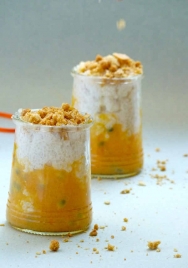 Batido de caqui con crema de requesón