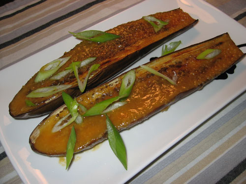Berenjena  con salsa de miso (nasu dengaku)