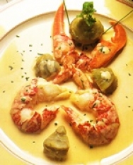 Bogavante con guisado con alcachofas