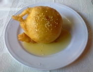Bolas de helado fritas