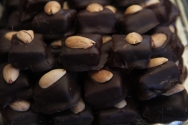 Bombones con almendra