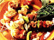 Brocheta de carnes