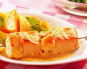 Brochetas japonesas de bonito