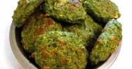 Buñuelos de espinacas con requesón