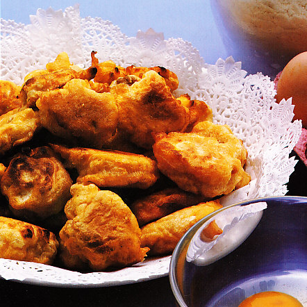 Buñuelos de queso y plátano