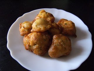 Buñuelos de viento con caracoles