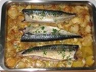 Caballa encebollada