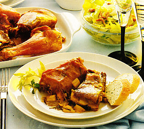 Cabrito con pan de ajo
