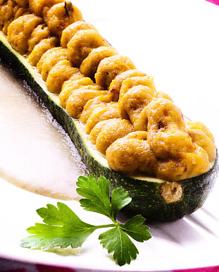 Calabacín relleno con crema de tortilla