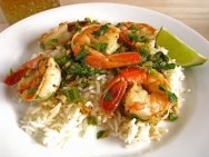 Camarones al tequila con arroz