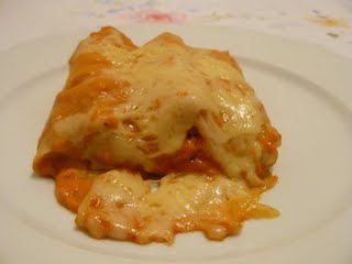 Canelones de bacalao con mousse de escalivada