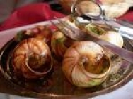 Caracoles con queso a la italiana