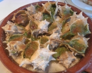 Caracoles de mar gratinados