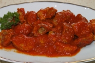 Carne con tomate