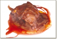 Carne de buey con alubias rojas y plátano